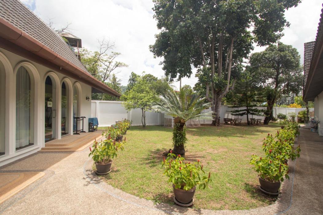 Chalong Palm Residence Екстер'єр фото
